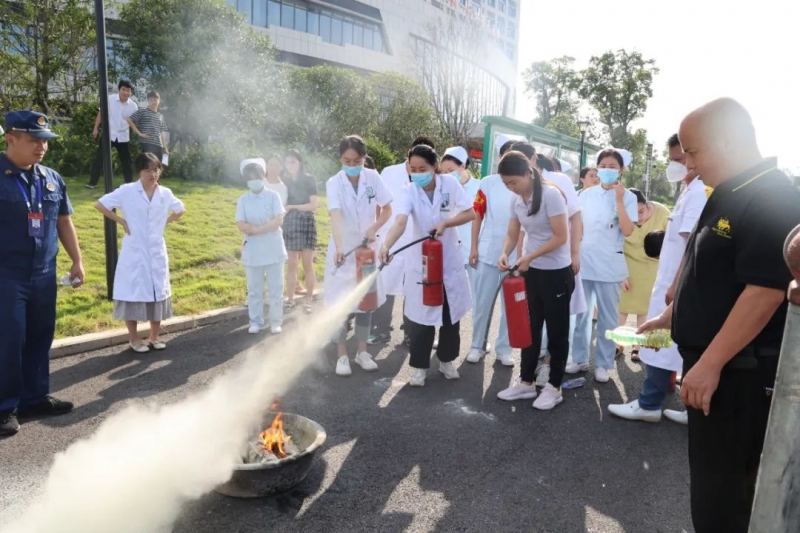 【医院动态】“火”速行动，以“演”筑防—我院开展消防安全应急演练